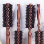 Wooden Tail Handle Round Hair Brush - Image 4